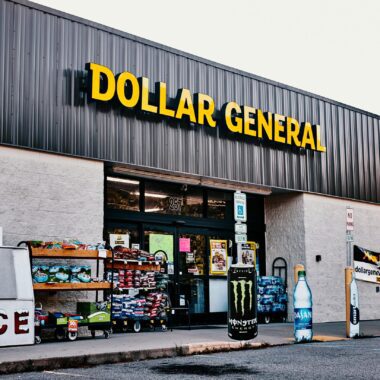 Dollar General Van Buren